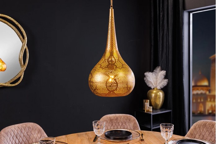Suspension Orientale Métal Doré Fait Main ORIENTAL LIVING