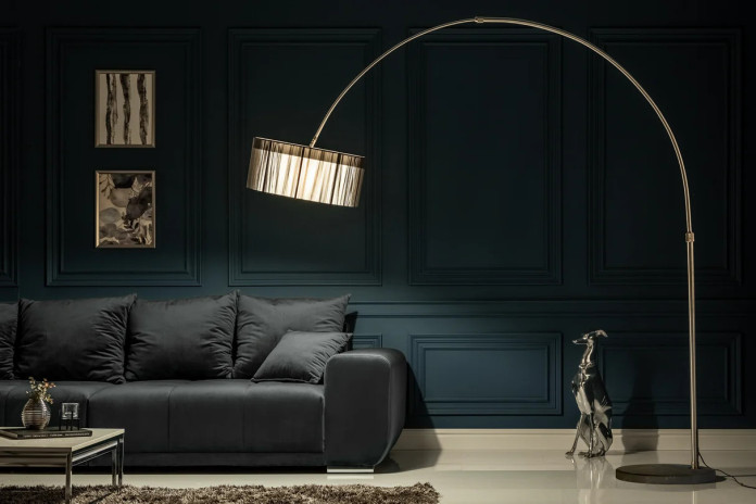 Lampadaire en métal et base en marbre massif 230 cm Arc Marble