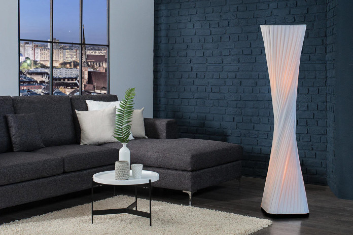 Lampadaire spirale blanc & base bois de manguier 120 cm Lumina spiral