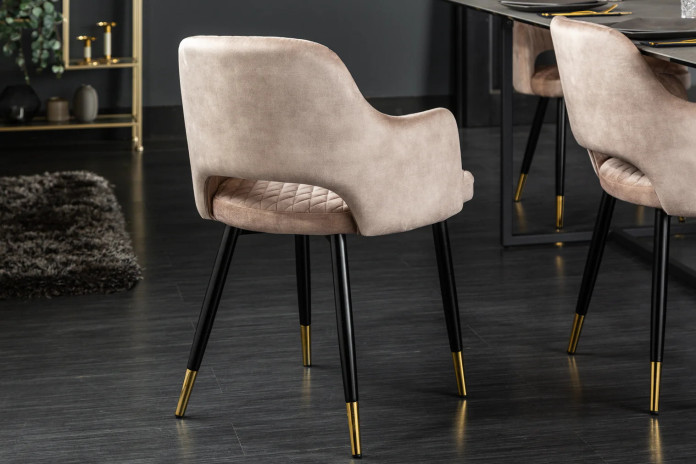 Chaise avec accoudoirs en velours à matelassage décoratif PARIS