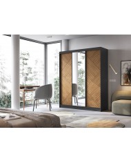 Armoire trois portes coulissantes avec miroir chêne caramel et noir 180 cm NOCERA MIROR